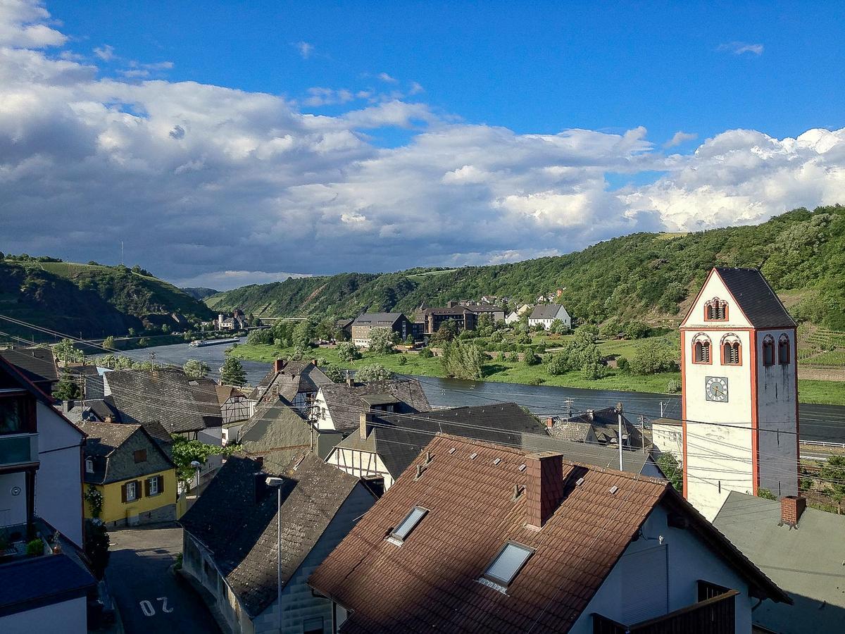 Ferienwohnungen Haus Am Wuerzlaysteig Lehmen Ngoại thất bức ảnh