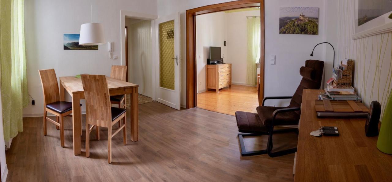 Ferienwohnungen Haus Am Wuerzlaysteig Lehmen Ngoại thất bức ảnh