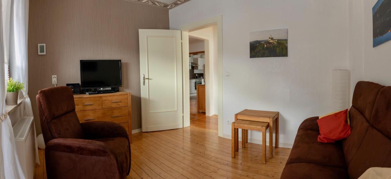 Ferienwohnungen Haus Am Wuerzlaysteig Lehmen Ngoại thất bức ảnh